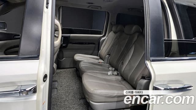 Kia Carnival R New Carnival лимузин GLX, 2011 12