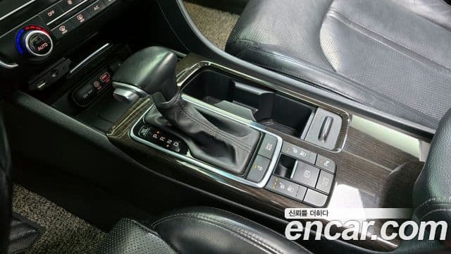 Kia K5 2세대 Noblesse Special, 2016 9