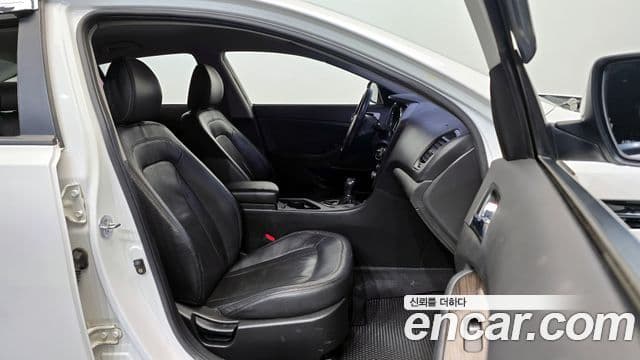 Kia K5 Luxury, 2011 10