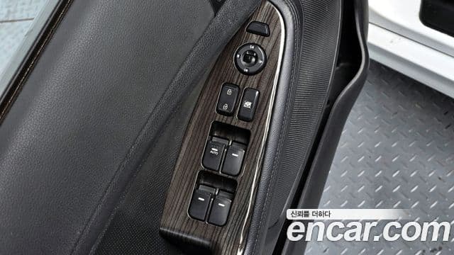 Kia K5 Luxury, 2011 18