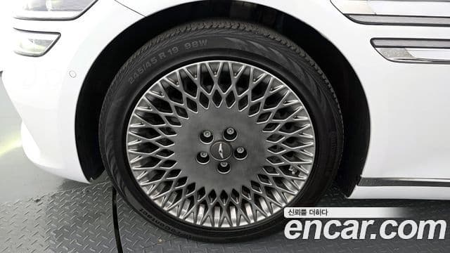 Genesis G80 (RG3) бензин 2.5 турбо 2WD, 2021 все фото