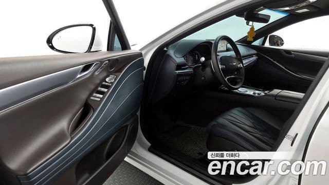 Genesis G80 (RG3) бензин 2.5 турбо 2WD, 2021 10