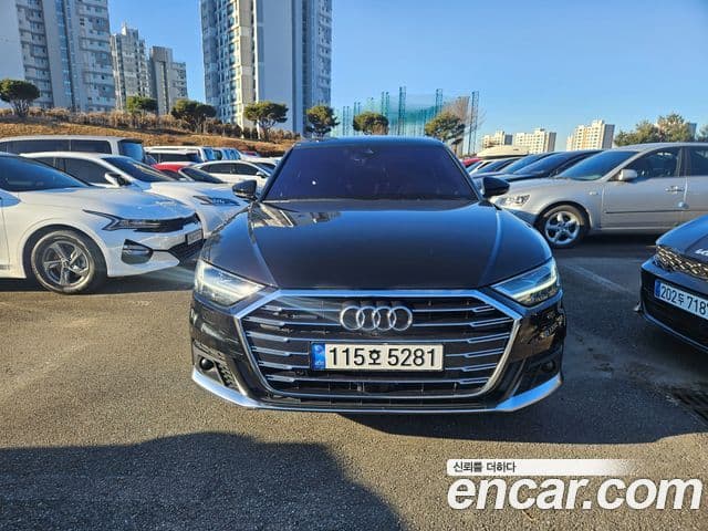 Audi A8 (D5) 55 TFSI Quattro LWB, 2021 1