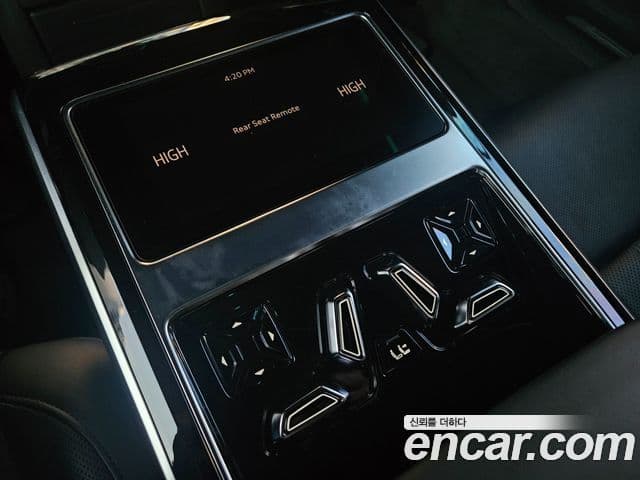 Audi A8 (D5) 55 TFSI Quattro LWB, 2021 15