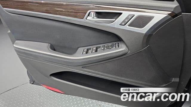 Genesis G80 Luxury, 2017 16