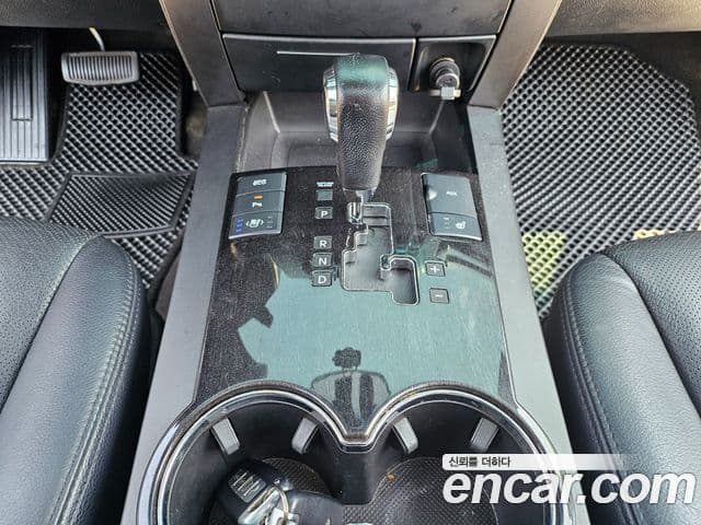 Kia Mohave 4WD KV300, 2014 13