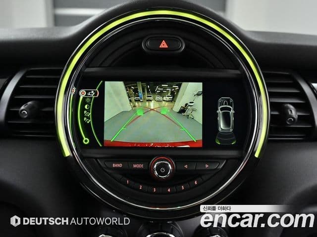 Mini Cooper D 3세대, 2017 15