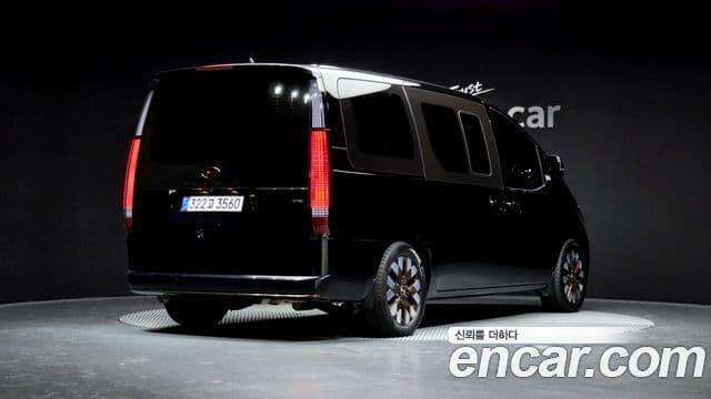 Hyundai Staria Inspiration, 2022 2