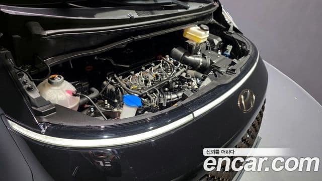 Hyundai Staria Inspiration, 2022 6