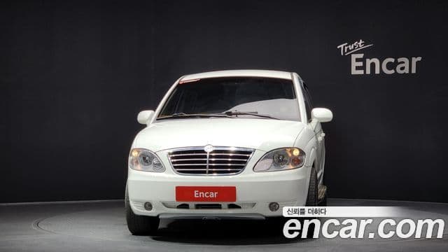 KG모빌리티(SsangYong) 로디우스 Euro 2WD RD400, 2013 3
