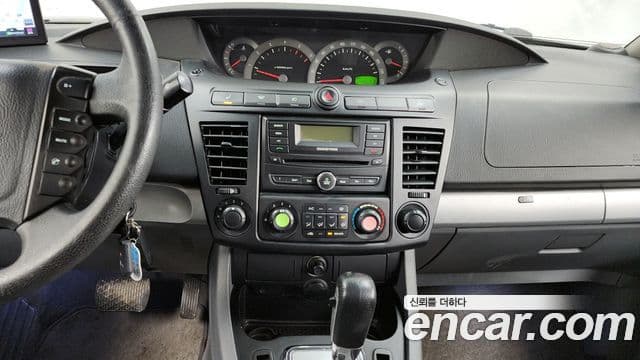 KG모빌리티(SsangYong) 로디우스 Euro 2WD RD400, 2013 14