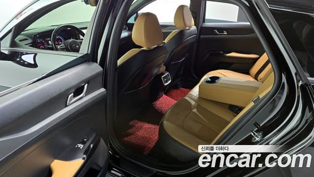 Kia K5 3세대 Prestige, 2021 11