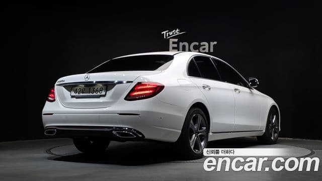 Mercedes-Benz E-класс W213 Avantgarde, 2019 2