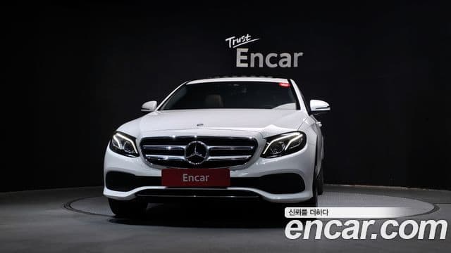 Mercedes-Benz E-класс W213 Avantgarde, 2019 3