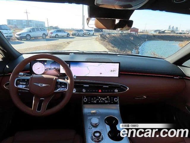 Genesis GV70, 2025 9