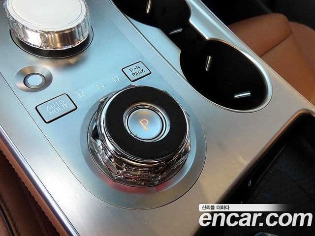 Genesis GV70, 2025 11