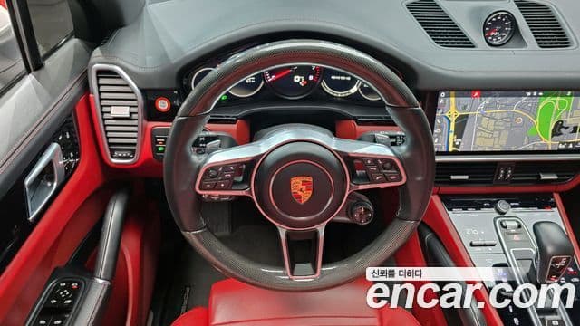 Porsche Cayenne (PO536), 2020 14