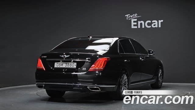 Genesis EQ900 Luxury, 2018 2