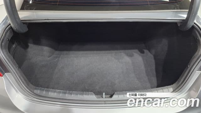 Kia K5 3세대 Prestige, 2021 20