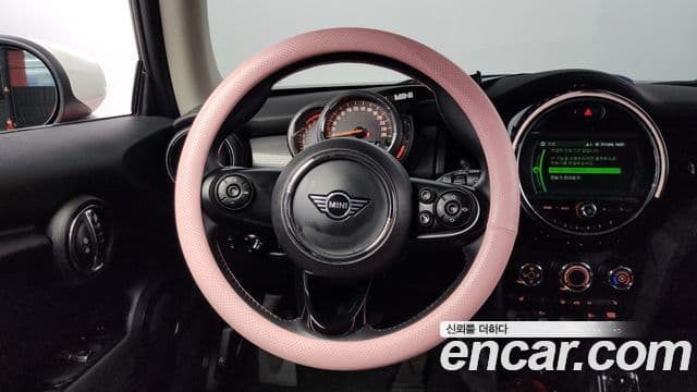 Mini Cooper 3세대, 2021 15