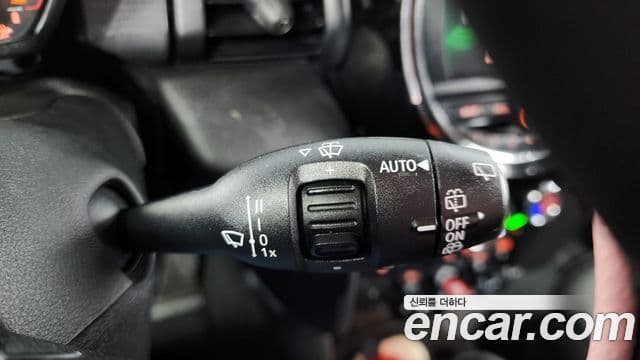 Mini Cooper 3세대, 2021 16