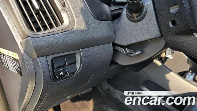 Kia All New Pride Deluxe, 2012 14