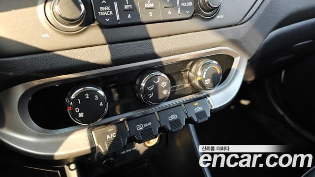 Kia All New Pride Deluxe, 2012 16