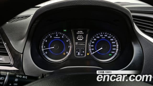 Hyundai Grandeur HG Modern, 2014 8