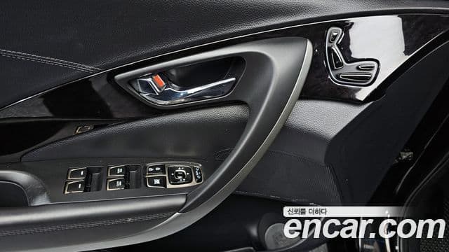 Hyundai Grandeur HG Modern, 2014 13