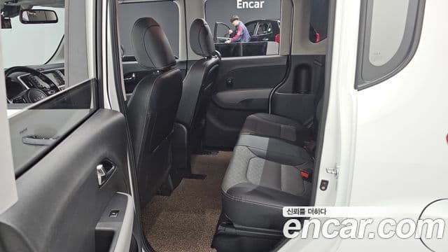 Kia The / новый New Ray Signature, 2022 12