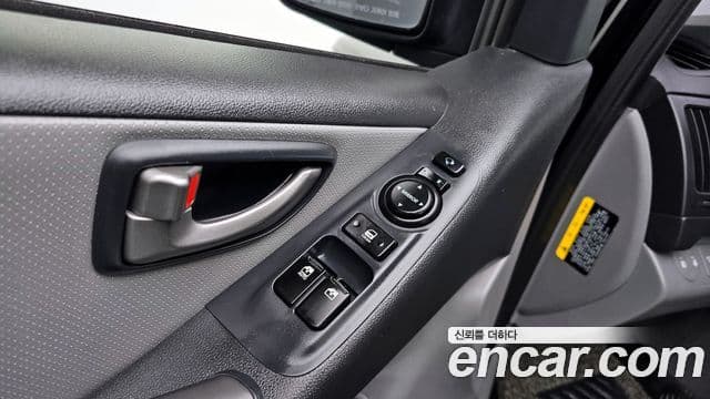 Hyundai The / новый New Grand Starex Modern, 2019 13