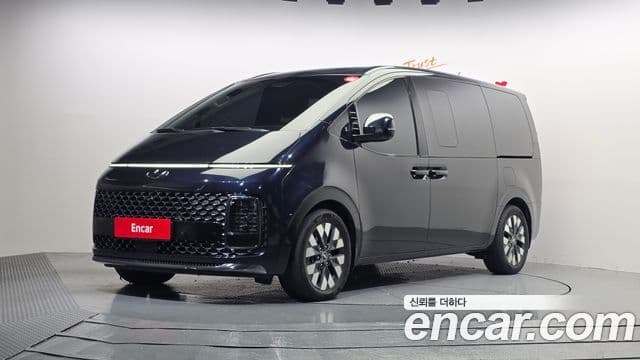 Hyundai Staria Inspiration, 2022 1