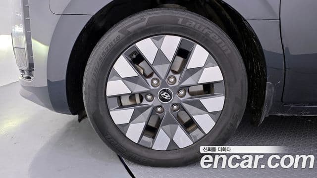 Hyundai Staria Inspiration, 2022 все фото