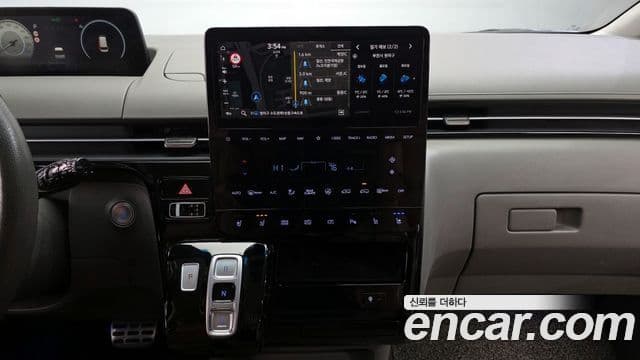 Hyundai Staria Inspiration, 2022 15