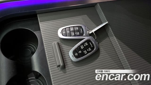 Hyundai Staria Inspiration, 2022 19