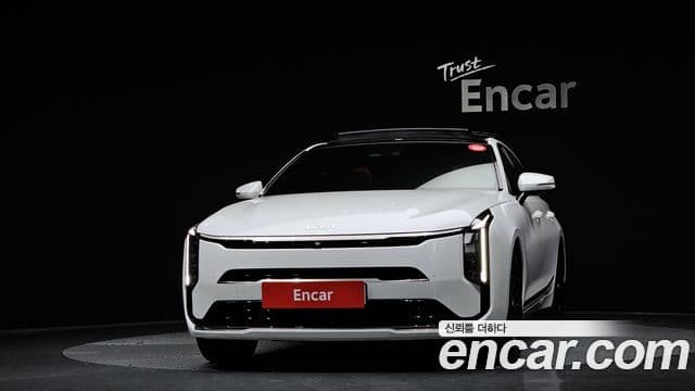 Kia The / новый New K8 гибрид Signature, 2025 3