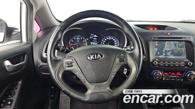 Kia K3 Luxury, 2015 13