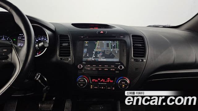 Kia K3 Luxury, 2015 14