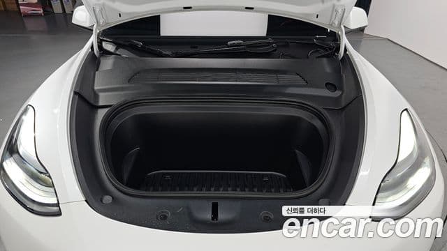 Tesla модель Y, 2024 6