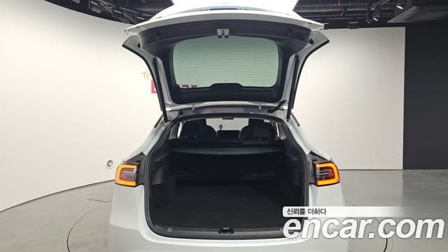 Tesla модель Y, 2024 20