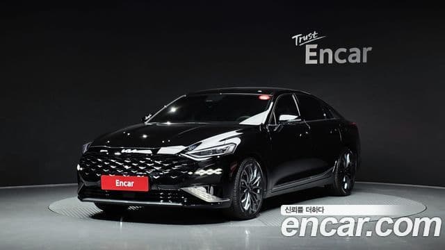 Kia K8 Signature Special, 2023 1