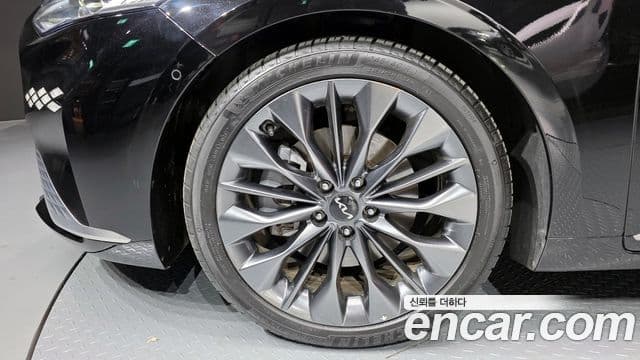 Kia K8 Signature Special, 2023 все фото