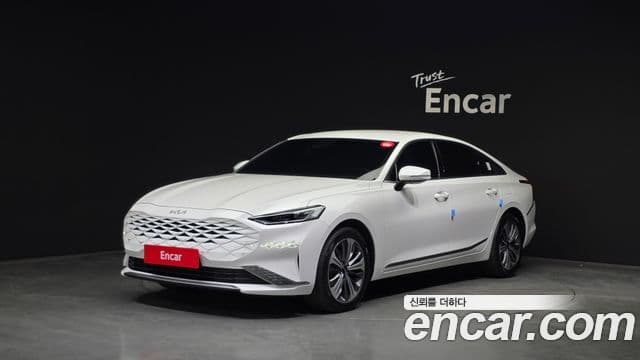 Kia K8 гибрид Noblesse Light, 2022 1