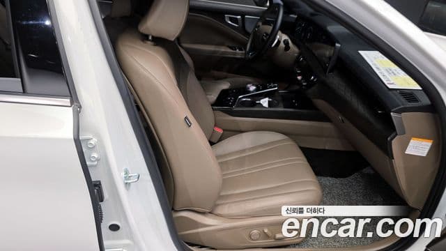 Kia K8 гибрид Noblesse Light, 2022 12