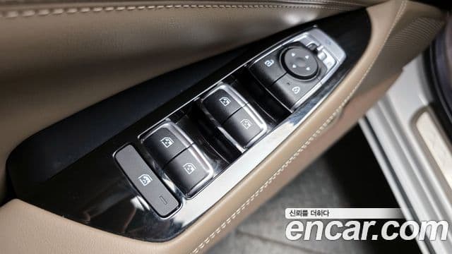 Kia K8 гибрид Noblesse Light, 2022 14