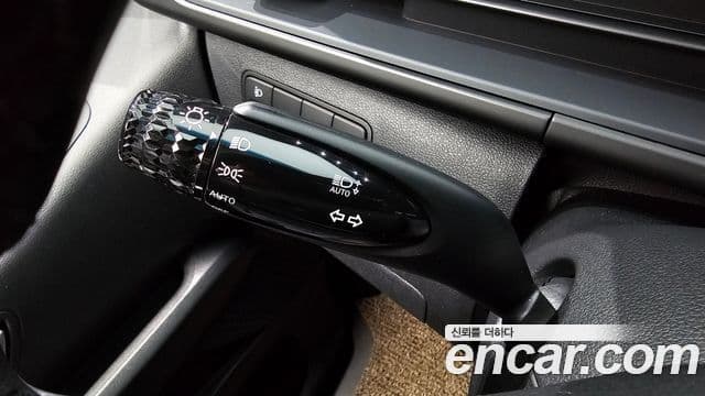 Hyundai Staria Modern, 2025 17