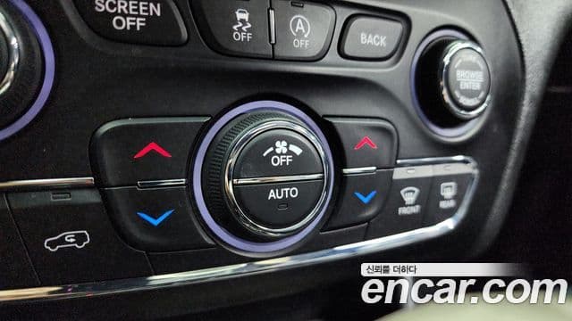 Jeep Cherokee(KL) 2.0 дизель Longitude AWD, 2015 16