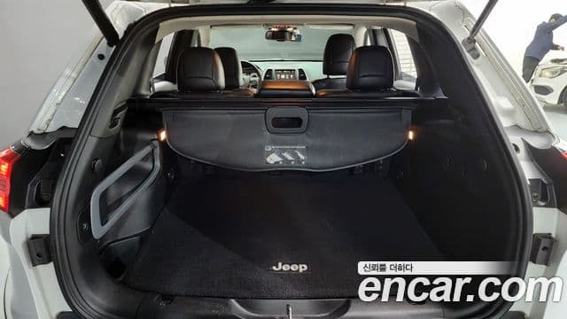 Jeep Cherokee(KL) 2.0 дизель Longitude AWD, 2015 20