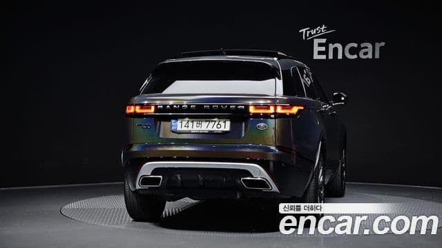 Land Rover Range Rover Velar 3.0 P400 R-Dynamic SE, 2021 4