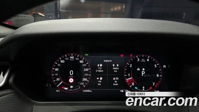 Land Rover Range Rover Velar 3.0 P400 R-Dynamic SE, 2021 8